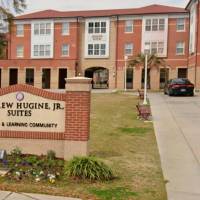 Este es el complejo residencial estudiantil Hugine Suites, de la Universidad Estatal de Carolina del Sur, donde ocurrió el tiroteo. FOTO: Street View, Google Maps