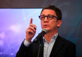 El superintendente de Sociedades, Billy Escobar, visitó ayer Medellín para asistir al Foro de Sostenibilidad de la Cámara de Comercio. FOTO Colprensa.