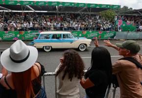 18,7 kilómetros tendrá el recorrido del Desfile de Autos Clásicos y Antiguos 2026. FOTO: Manuel Saldarriaga.