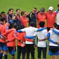 El grupo dirigido por Néstor Lorenzo se ha mostrado unido e ilusionado en llegar hasta el último día de la competición en el Mundial. Foto: AFP