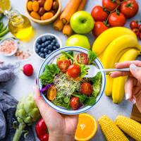 Hábitos como moverse más, alimentarse sano, dormir mejor y reducir el estrés ayudan a prevenir la inflamación silenciosa según el libro ¿Estamos Inflamad@s? FOTO Getty