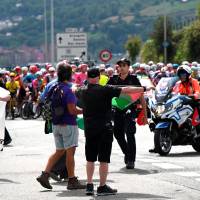 Las protestas pro Palestina se siguen presentando en la Vuelta a España. FOTO: GETTY