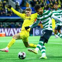 El delantero colombiano Luis Javier Suárez fue titular y jugó todo el partido en la derrota de su equipo en Noruega. Foto: AFP