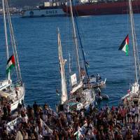 Activistas internacionales de la flotilla Global Sumud que partieron a comienzos de septiembre de Barcelona, fueron deportados por Israel tras la interceptación militar de su flotilla con destino a Gaza. FOTO: Xinhua