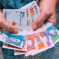  Desde julio de 2025, la jornada laboral en Colombia será de 44 horas semanales. FOTO: COLPRENSA