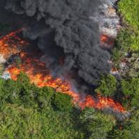 Toma aérea del incendio en la vereda La Laja de Rionegro, oriente antioqueño. FOTO: Cortesía