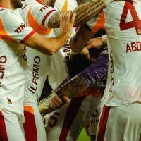 La Fiscalía no reveló el nombre de los futbolistas detenidos ni de sus equipos, y, según medios turcos, ninguno de ellos juega en primera división. FOTO: Tomada de redes sociales @GalatasaraySK