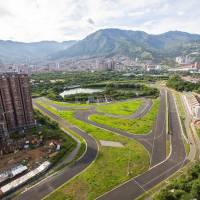La Gobernación de Antioquia aseguró que las obras del autódromo de Bello ya concluyeron. FOTO: Esneyder Gutiérrez