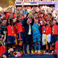 El seleccionado español es el vigente campeón del mundo. Los aficionados sueñan con que puedan defender el título que consiguieron en Norteamérica en el Santiago Bernabéu. Foto: Getty