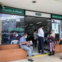 Gobernación de Antioquia, Alcaldía de Medellín y Comfama buscarán tener claridad sobre cómo reciben a Savia Salud de manos del Gobierno Nacional. FOTO: JULIO CÉSAR HERRERA