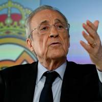 Tras blindar su presidencia con una clara victoria electoral frente a Enrique Riquelme, el mandatario blanco ya ha diseñado la reconstrucción del Real Madrid tras dos temporadas sin títulos. FOTO: AFP