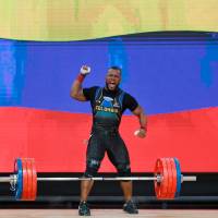 El levantamiento de pesas, atletismo y natación fueron las disciplinas que más oros le dieron al país en los Juegos Bolivarianos de Ayacucho, para el título general del país en el medallero. FOTOs cortesía coc