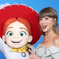 Taylor Swift sorprende en Toy Story 5; estas son las reacciones tras la premiere. Foto: redes sociales