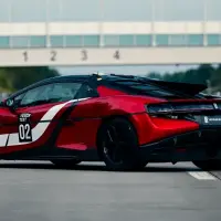 El Yangwang U9 Xtreme logró el récord de velocidad con el piloto alemán Marc Basseng en pista certificada. FOTO: CORTESÍA