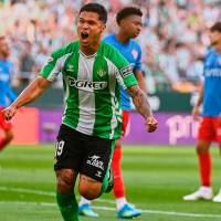 El futbolista colombiano Juan Camilo Hernández, de 27 años, suma 15 goles del Real Betis. Foto: tomada del x de @RealBetis
