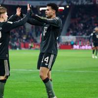 El extremo colombiano Luis Díaz fue una de las figuras del Bayern Múnich en el amistoso contra Salzburgo. Foto: AFP