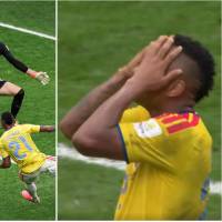 Un despeje fallido de la zaga europea dejó a Jáminton Campaz con el balón dominado y el arco a su merced, pero el atacante erró un increíble remate por encima del travesaño. FOTO: Getty y captura de video de redes sociales @DSports