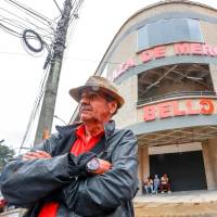 Así quedó la Plaza de Mercado de Bello, con 204 locales comerciales y una cancha sintética en el último piso. FOTO Manuel Saldarriaga. 