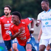 Jhan Mena logró su primer gol como profesional tras anotar el primero del Poderoso. FOTO MANUEL SALDARRIAGA