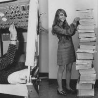 Margaret Hamilton, pionera de la informática y líder del desarrollo del software de vuelo del programa Apolo, murió el 30 de septiembre a los 90 años. Foto: NASA / redes sociales @MIT