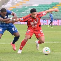 El lateral Frank Fabra cumplió un buen papel en el triunfo del Medellín. FOTO COLPRENSA