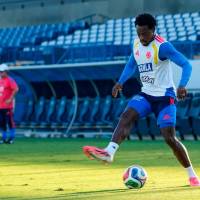 Carlos Andrés Gómez podría ser titular con Colombia ante Perú. FOTO FCF