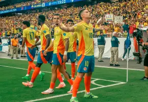 Luis Díaz y Federico Valverde, protagonistas de las selecciones Colombia y Uruguay, respectivamente. Fotos: Getty