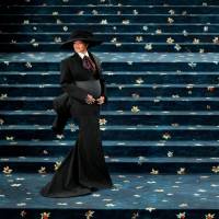 Esta es Rihanna en la MET Gala 2025. La temática de ese año fue “Tailored for You”. FOTO: Getty.