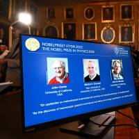 Los ganadores de este año fueron John Clarke, Michel H. Devoret y John M. Martinis FOTO: AFP