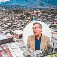 En Medellín se está construyendo menos vivienda de interés social que en capitales como Barranquilla, Cartagena, Cali y Bogotá. En la foto, Carlos Alberto Montoya Correa. FOTO Jaime Pérez