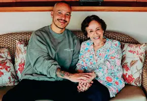 Los hermanos Andrés y Blanca Uribe comparten el amor por la música, así la vivan en diferentes géneros. Toda una familia muy musical y talentosa. Foto: Manuel Saldarriaga