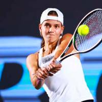 La antioqueña Emiliana Arango se retiró del WTA 500 de Mérida, en el que venía de ser finalista en 2025. FOTO FEDECOLTENIS