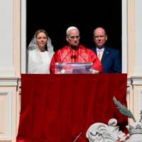 El papa habló desde el balcón del Palacio Principesco a miles de católicos que viven en Mónaco, el lujoso microestado frente al Mediterráneo. FOTO: Cortesía Vatican News