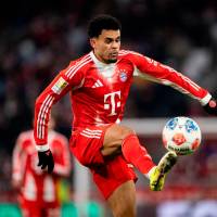 El Bayern Múnich logró otro triunfo y se mantiene en la parte alta de la Bundesliga. Harry Kane volvió a celebrar otro doblete. FOTO GETTY 