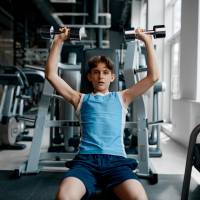 Los niños y adolescentes enfrentan las exigencias de belleza impuestas por las redes sociales. FOTO Mgnific