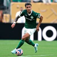 Richard Ríos, del Palmeiras brasileño, ha sido uno de los jugadores colombianos con mejor rendimiento hasta ahora en el Mundial de Clubes. FOTO: GETTY
