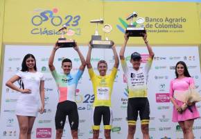 El ciclista boyacense le dio el quinto titulo consecutivo al Team Medellín en la considerada carrera de “los titanes”. FOTO: CARLOS VELÁSQUEZ
