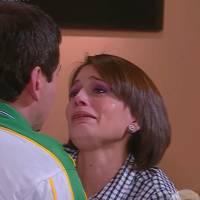 Paola Díaz, de la telenovela Vecinos, se define abiertamente como “bruja”. FOTO: Captura de video 