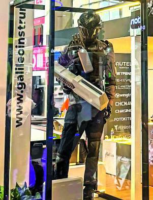 ‘Pistola’ Skyfend marca Galileo exhibida en la Feria de Seguridad ESS+ que se realizó en Corferias, Bogotá, entre el 26 y 28 de agosto. FOTO: Cortesía
