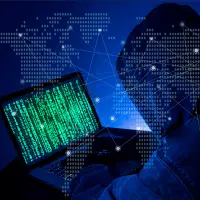 Mientras las herramientas de defensa evolucionan, el crimen organizado prepara un nuevo arsenal para 2026 con la IA como protagonista. FOTO: GETTY