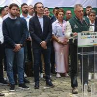 Imagen de referencia de la cumbre en la que participaron el gobernador de Antioquia Andrés Julián Rendón, el alcalde de Medellín Federico Gutiérrez, y otros 71 mandatarios del departamento. FOTO Manuel Saldarriaga.