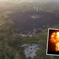 Así quedó la zona donde el volcán de lodo hizo erupción en San Juan de Urabá. A la izquierda, se ve cómo parte del material provocó el cierre de la vía entre este municipio y su corregimiento San Juancito. FOTOS: CORTESÍA ALCALDÍA DE SAN JUAN DE URABÁ
