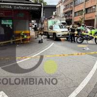 En este sector del centro de Medellín ocurrieron los disparos en contra de los dos presuntos delincuentes, quienes habrían intentado hurtar el dinero a una persona que salía de una entidad bancaria. FOTO: JAIDER ESCOBAR BUITRAGO