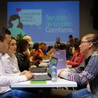 Imagen de una de las jornadas de empleabilidad de Comfama. FOTO: Cortesía
