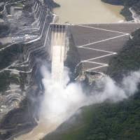 El llenado hasta la cota 420 de la central hidroeléctrica se hará de manera gradual con el fin de evitar riesgo de las comunidades aguas abajo. FOTO: JUAN ANTONIO SÁNCHEZ
