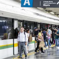 El Metro inspecciona la integridad de su infraestructura tras el sismo de este lunes. Foto: Jaime Pérez Munévar.