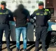 No le duró la dicha: Policía recuperó carro robado y agarró al presunto ladrón