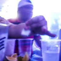 Con el suministro de una sustancia, al parecer escopolamina, una mujer le cometió un millonario hurto a un ciudadano belga en un edificio de Laureles. FOTO: CAMILO SUÁREZ