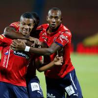 El lateral izquierdo Frank Fabra jugó con el Medellín en el segundo semestre de 2015. En 24 encuentros anotó dos goles. En la foto celebra uno de ellos. Foto: Juan Antonio Sánchez