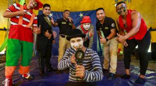 La carpa del Circo Colombia N 7 ha estado en diferentes municipios de Chocó, Córdoba y Antioquia. Luego de esta temporada, los soldados tendrán vacaciones. Foto: Manuel Saldarriaga Quintero.